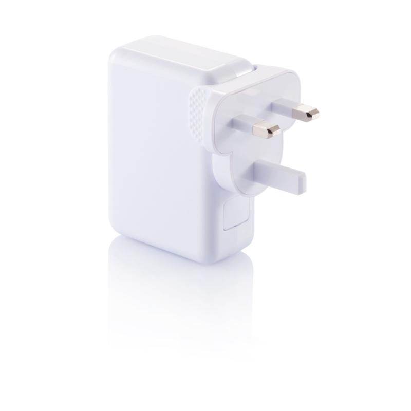 Cestovná nabíjačka s 4 USB porty biela 2