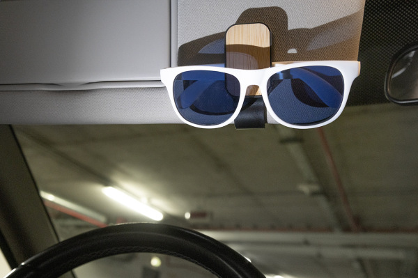 ShadeSnap RABS držiak na slnečné okuliare do auta 3