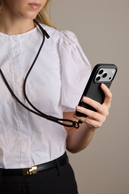 VINGA Baltimore RCS šnúrka na telefón s nabíjacím káblom čierna 9