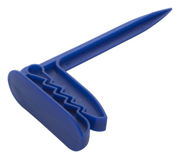 Waky beach towel clip 1