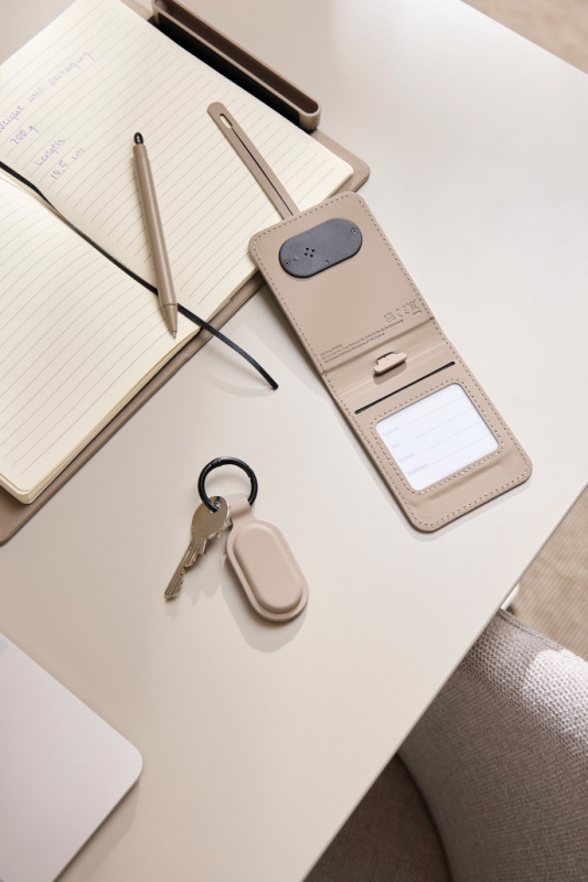 VINGA Baltimore RCS visačka na batožinu s duál. vyhľadávačom greige 9