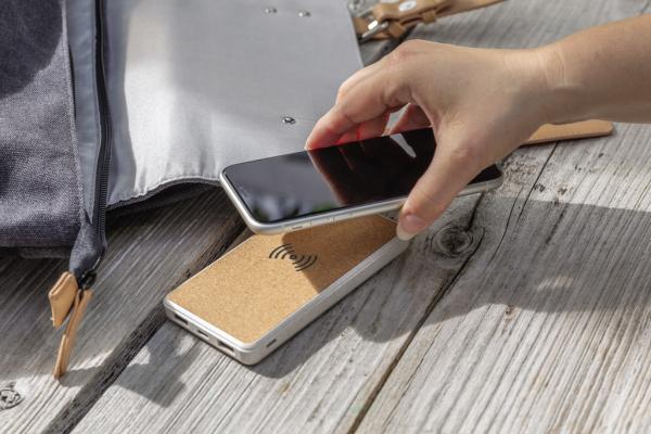 Bezdrôtová powerbanka z korku a pšenice 8 000 mAh 5W khaki 9