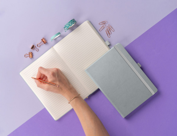 NOTIQUE Notes Balacron, strieborný, linajkovaný, 15 x 21 cm 6