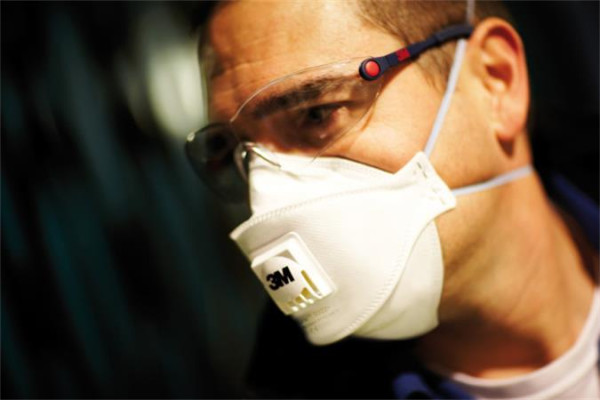 Respirátor s ventilom, 3M "9322+ Aura" 3