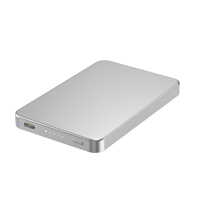 Urban Vitamin Marin 5000 mAh magnet. 15 W bezd. powerbanka strieborná 1