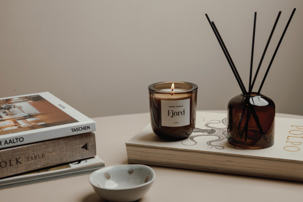 VINGA Nordic Essence útulný svietnik modrá 5