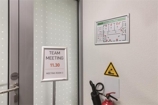 Tabuľa na plagáty, nástenná, A3, hliníkový rám, DURABLE 6