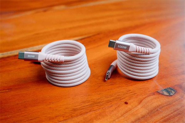 USB kábel, USB-C - USB-C, 1,2 m, 100W, magnetický, VERBATIM, ružový 4