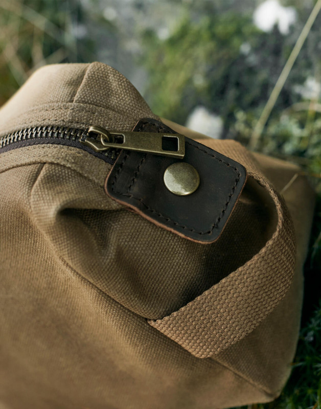 Kozmetická taška Heritage Waxed Canvas<P/> 2