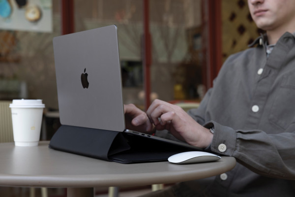 XD Design mobilné puzdro na notebook 14” čierna 9