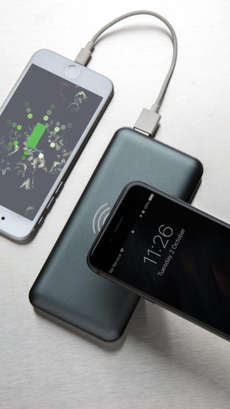 PD rýchlo nabíjacia bezdrôtová powerbanka 10 000 mAh 10 W sivá 10