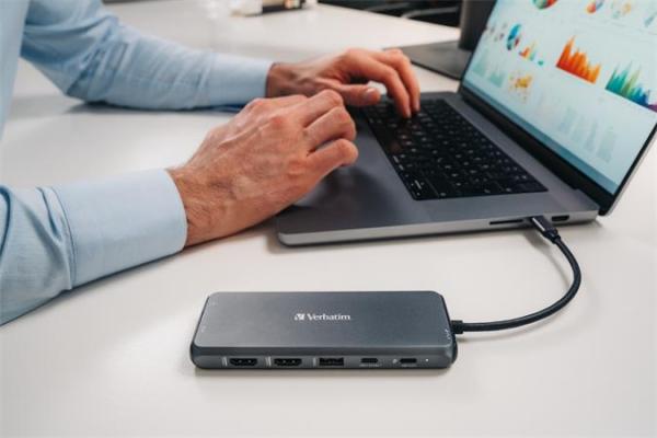 USB HUB, USB-C PD/2xHDMI/VGA/LAN/3xUSB/USB-C/2xUSB 2.0/SD/mSD/3,5jack VERBATIM 7