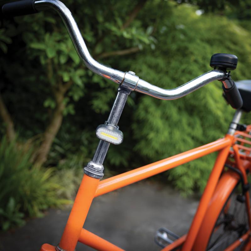 Sada USB dobíjateľných svetiel na bicykel Lumino z RCS ABS čierna 7