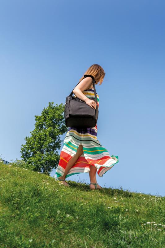 Chladiaca taška Swiss Peak čierna 8