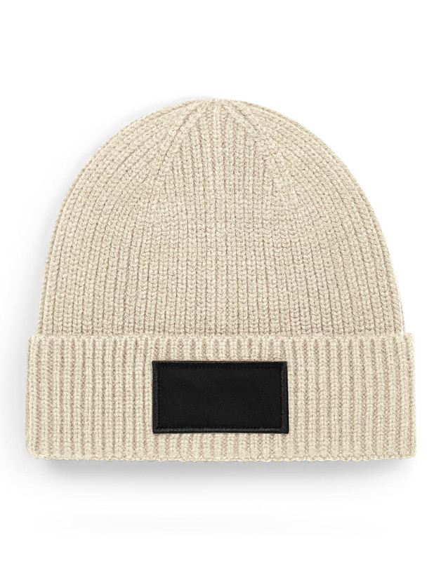 Módná čiapka s nášivkou 5