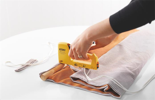 Zošívačka, 13/4-10, hobby, RAPID "R13E", žltá 6