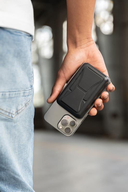 Powerbanka Urban Vitamin Sonoma 10000mAh z RCS rec. plastu čierna 17