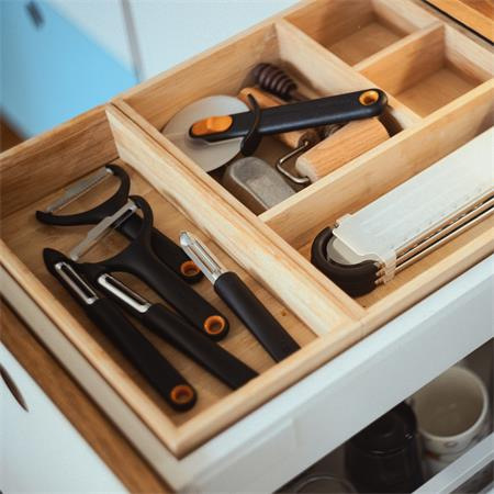 Otočná škrabka, FISKARS 7