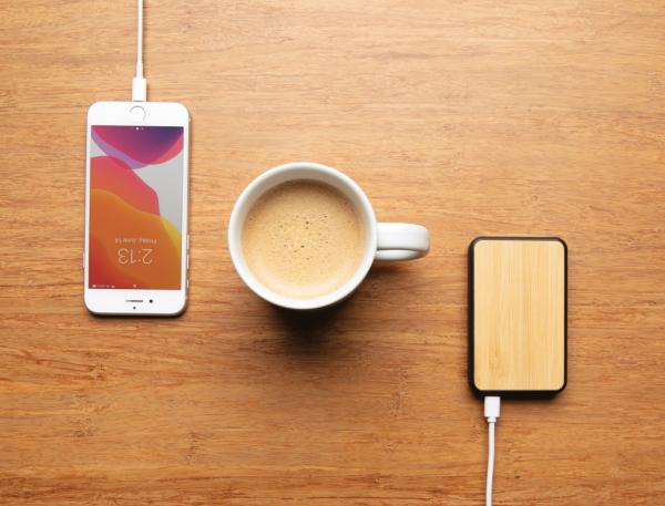 Powerbanka 5 000 mAh z bambusu a RCS Rplastu hnedá 9