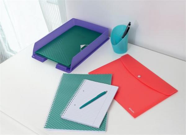 Špirálový zošit, A5, linajkový, 80 listov, ESSELTE  "Colour`Breeze", koralový 4