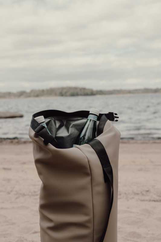 VINGA Baltimore RCS rolovacia chladiaca taška greige 5