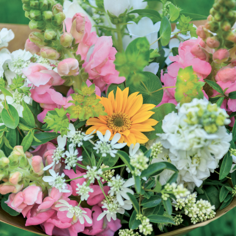NOTIQUE Grid calendar Flowers 2027, 30 x 30 cm 8