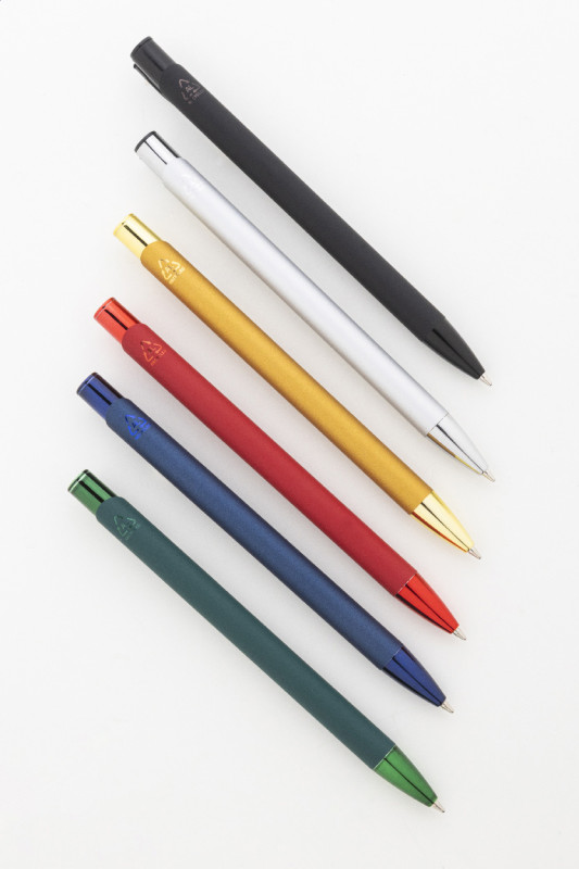 Shinnel guličkové pero 3