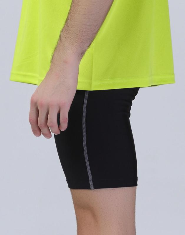 Šortky 4