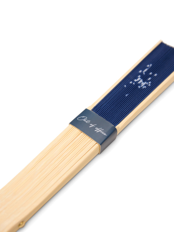 VINGA Out of office skladací vejár námornícka modrá 3