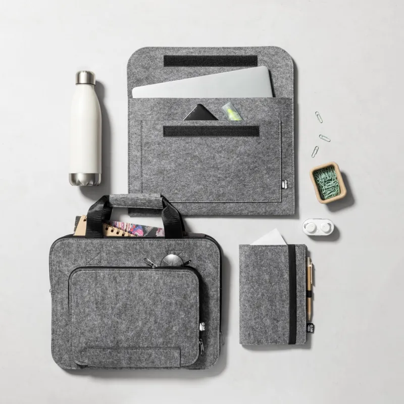 Novac RPET laptop pouch 2