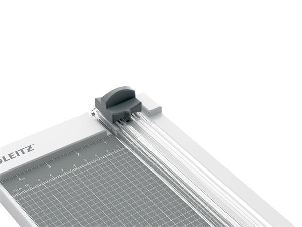 Rezačka, rotačná, A4, 8 listov, LEITZ "Precision Home A4" 2