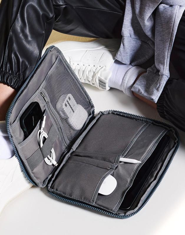 Organizér Essential Tech 2