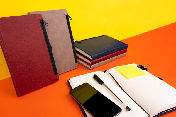 NOTIQUE Notes Hardy, hnedý, linajkovaný, 13 x 21 cm 7