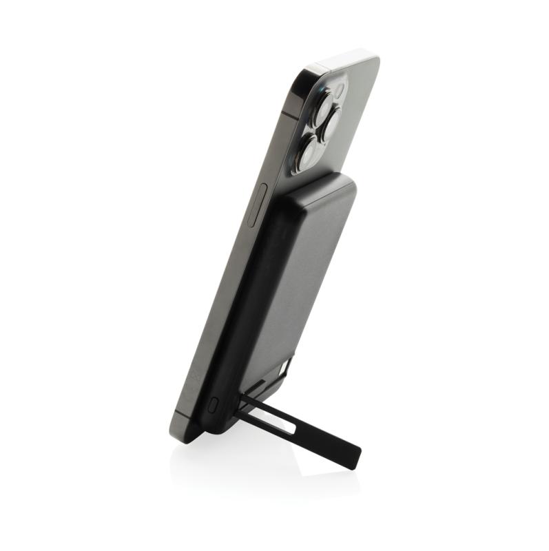 Magnetická powerbanka Zen 5000mAh 5W z RCS plastu a bambusu čierna 7