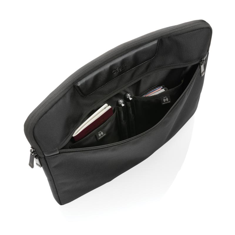 Swiss Peak obal na 15,6” notebook Voyager z RPET AWARE™ čierna 5